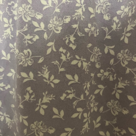 Light purple floral skirt - Picture 4 of 4